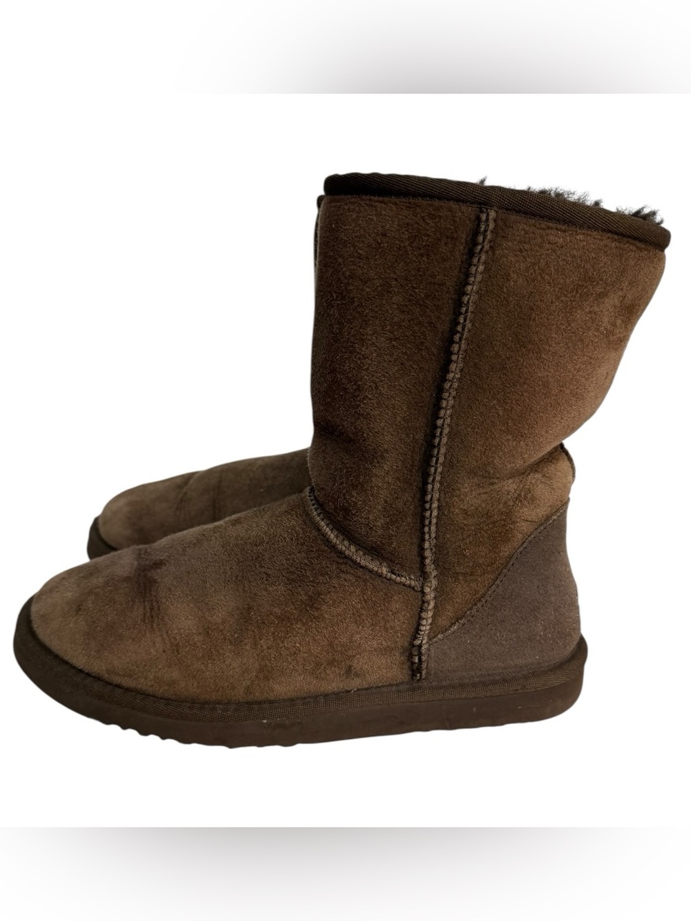 UGG Australia Classic Short 5825 Chestnut Sheepskin Boots Womens Size 8 Brown